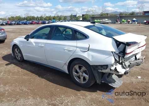2021 Hyundai Sonata Se z USA, uszkodzony, nr VIN 5NPEG4JA8MH080687
